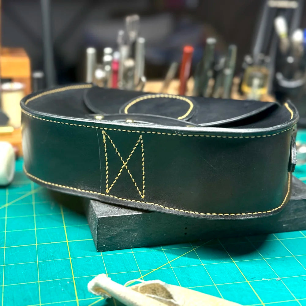 Aurantia Crossbody Bag - Colonial Black